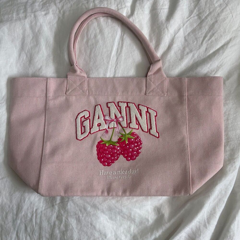 GANNI Medium Trapeze Shopper Raspberry Print Tote Pink Canvas New without Tags